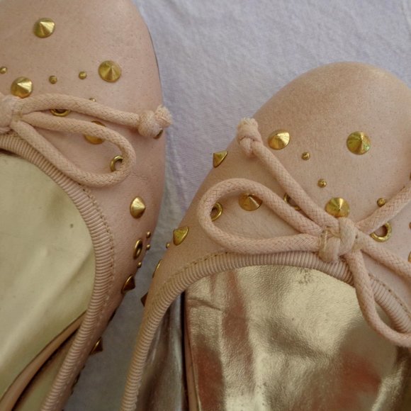 Steve Madden Pink Ballet Flats-Size 9-Gold Studs - Picture 3 of 7
